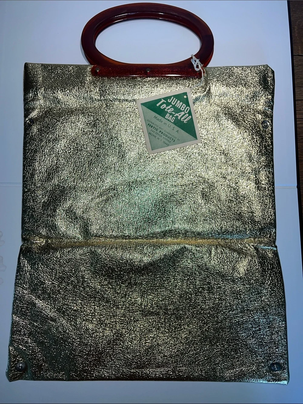 Lady’s Pride Tote-All shimmering metallic